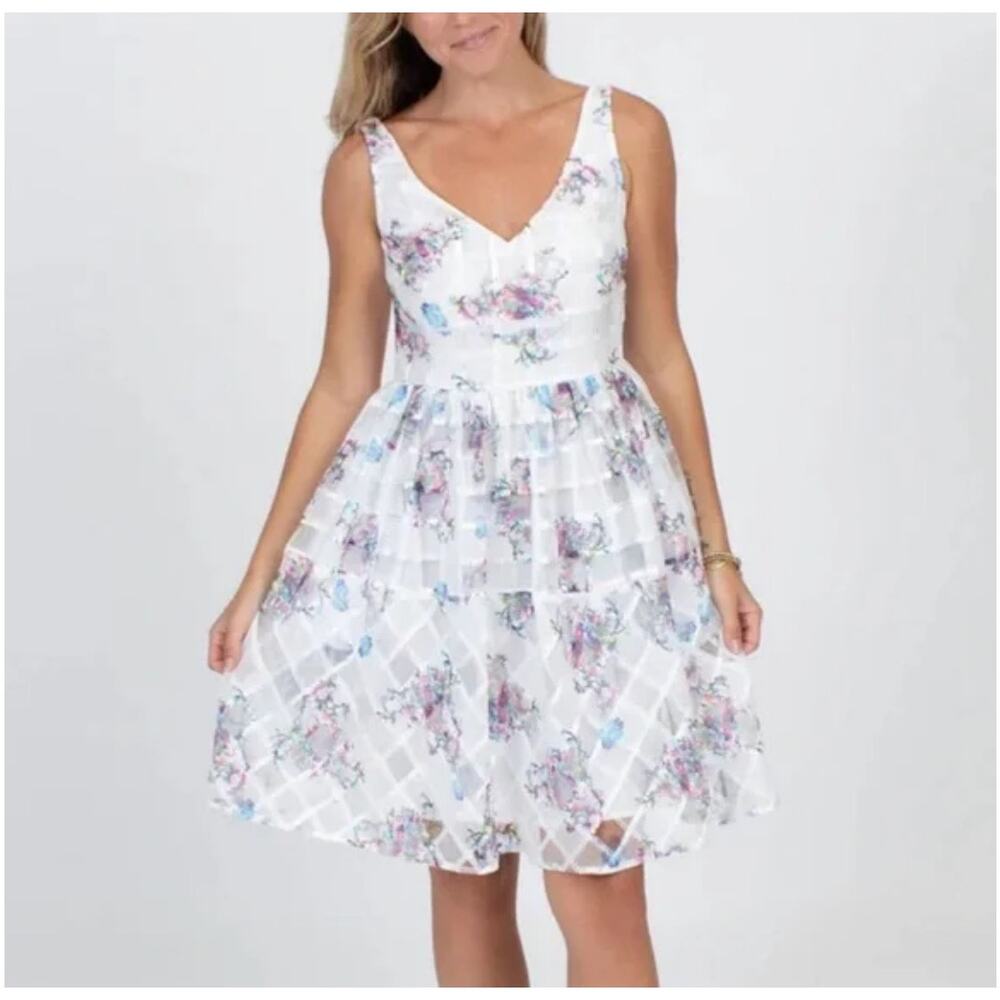 Anthropologie by: Maeve Peony Floral Organza Garden Dress in White Size: 2 (XS)